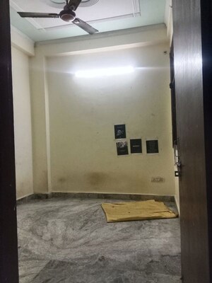 1 RK Builder Floor For Rent in Neb Sarai