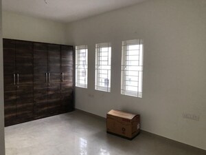 Room in 3 BHK Villa at Modi Villa Orchids, Kowkoor – for Rent