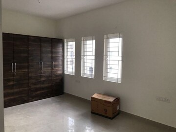 Room in 3 BHK Villa at Modi Villa Orchids, Kowkoor – for Rent