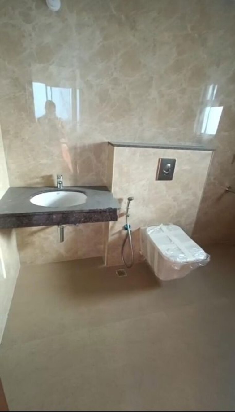 Bathroom, aurobindo-the-regent 3 Bedroom 1893 Sq.Ft. Apartment In Kondapur Hyderabad 9840397