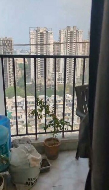 2 BHK Apartment For Rent in Panchsheel Greens, Sector 16 Greater Noida