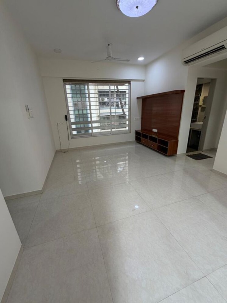 Room, meena-parvati-sadan 2.5 Bedroom 900 Sq.Ft. Apartment In Chembur Mumbai 9840727