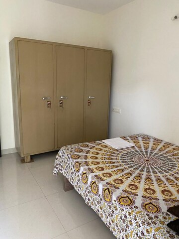 Bedroom in 2 BHK Apartment at Candolim – for Rent