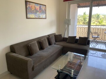 Living Room in 2 BHK Apartment at Candolim – for Rent