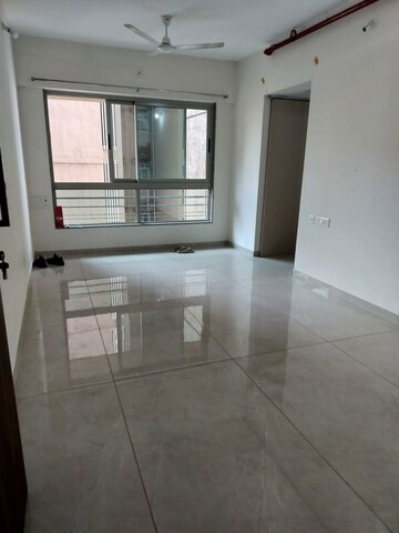 2 BHK Apartment For Rent in Gurukrupa Marina Enclave, Malad West