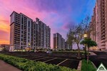 4 BHK + Servant Room 2520 Sq.Ft. Apartment in DLF New Town Heights I