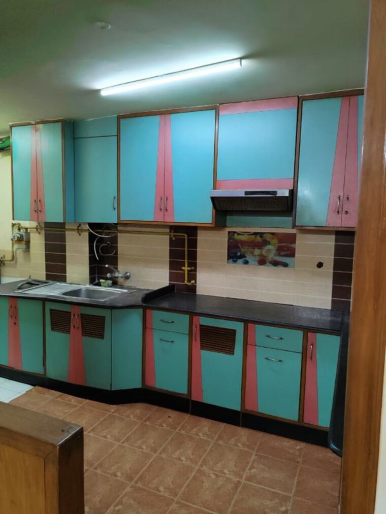 Kitchen, sector 46 6+ Bedroom 450 Sq.Mt. Independent House In Sector 46 Noida 9840730