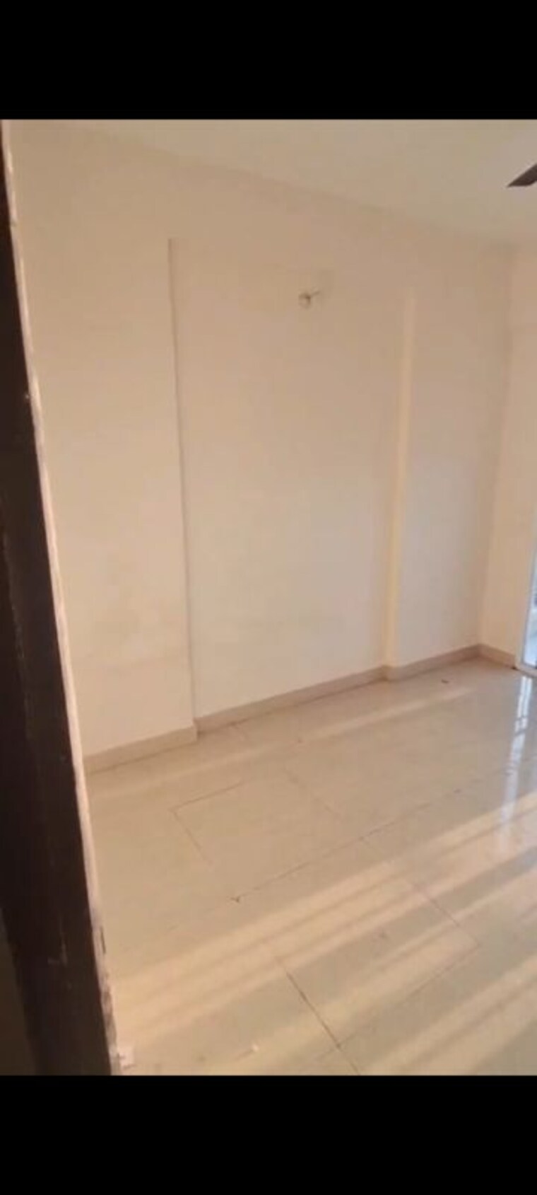 Room, signature-global-the-roselia 2 Bedroom 800 Sq.Ft. Apartment In Sector 95a Gurgaon 9840824