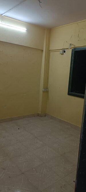 Room in 1 BHK Builder Floor at Shantinagar CHS, Mira Road – for Rent