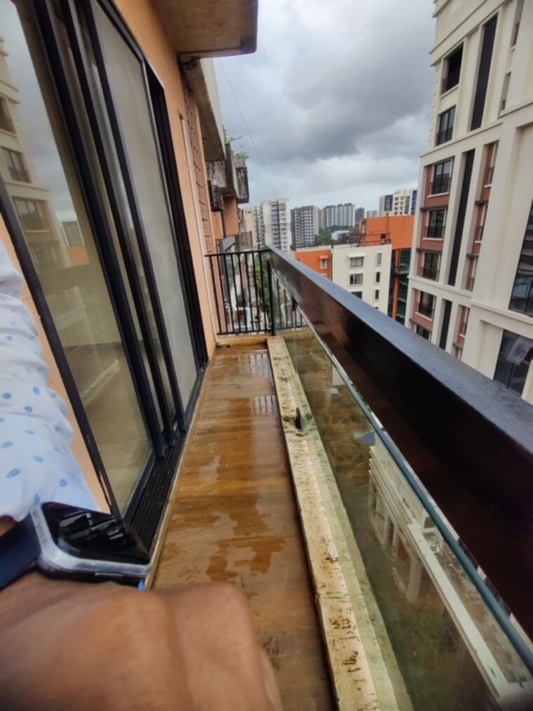 Balcony, shankar-vilas-chs 4 Bedroom 2145 Sq.Ft. Apartment In Chembur Mumbai 9840825