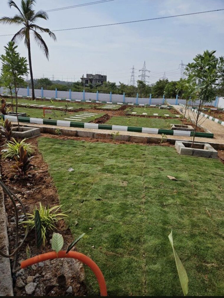 Garden, kaggalipura  900 Sq.Ft. Plot In Kaggalipura Bangalore 9840912