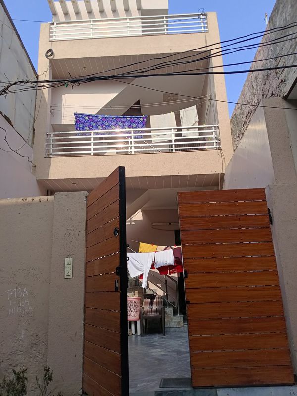 2 BHK Independent House For Sale in Madanpuri
