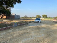 Plot For Sale in Sultanpur Road