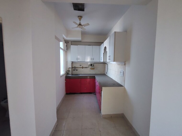 Kitchen, tulip-orange 3 Bedroom 1137 Sq.Ft. Apartment In Sector 70 Gurgaon 9840925