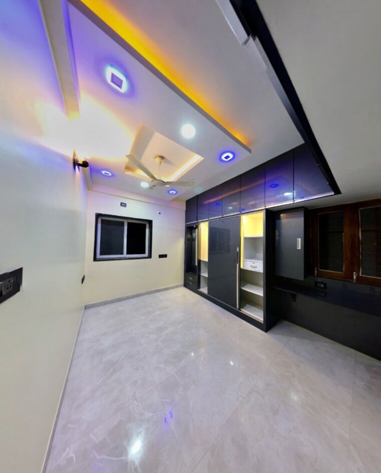 Room, sai-cambridge-residency 2 Bedroom 1000 Sq.Ft. Apartment In Halasuru Bangalore 9840930