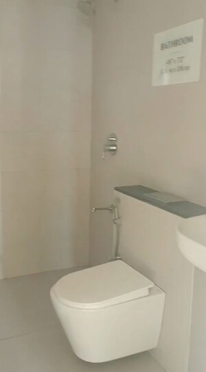 Room in 3 BHK Apartment at Kalpataru Srishti Namaah, Mira Road – for Sale