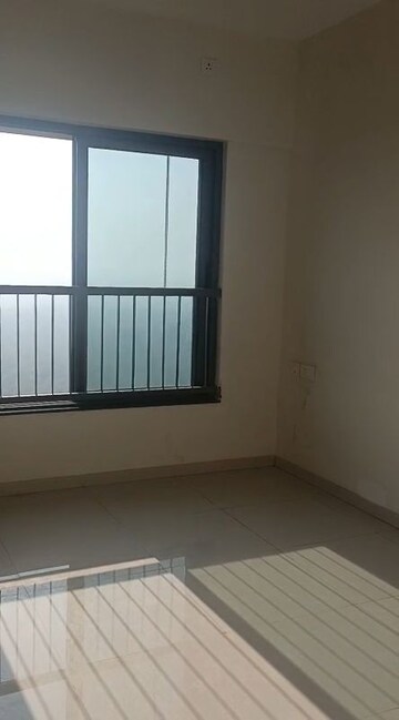 Room in 3 BHK Apartment at Kalpataru Srishti Namaah, Mira Road – for Sale