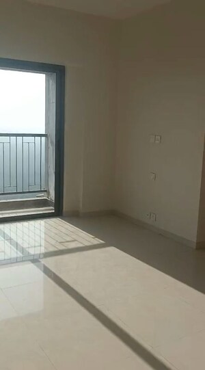 Room in 3 BHK Apartment at Kalpataru Srishti Namaah, Mira Road – for Sale