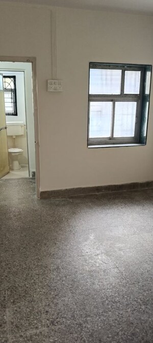 Room in 1 BHK Apartment at Shreerang CHS, Shrirang Society – for Sale