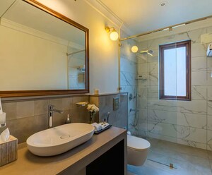 Team Area in 4 BHK Villa at Aldona – for Sale