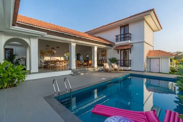 Swimming Pool in 4 BHK Villa at Aldona – for Sale