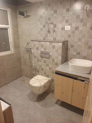 Master Bedroom in 3 BHK Apartment at Nimbus The Express Park View II, Chi V Greater Noida – for Sale