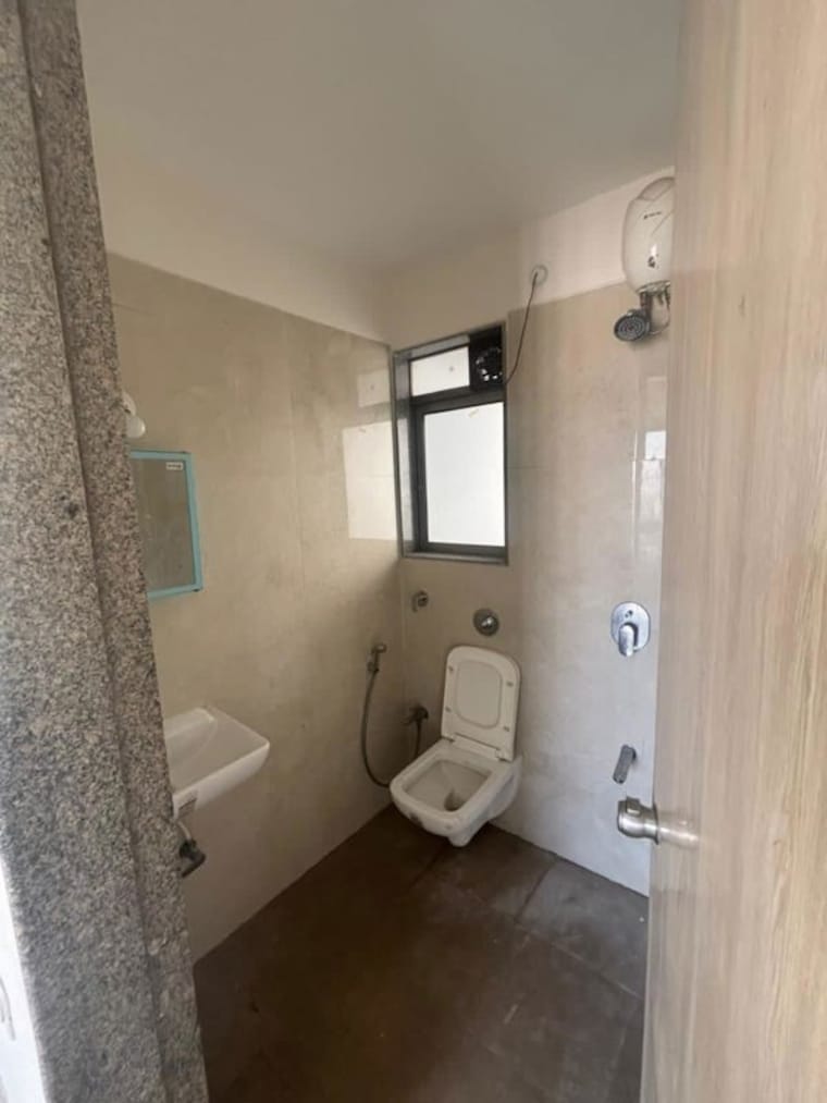Attached Bathroom, shivalik-bandra-north-gulmohar-avenue 1 Bedroom 322 Sq.Ft. Apartment In Bandra East Mumbai 9840990