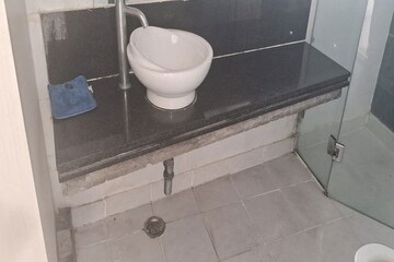Bathroom in 3 BHK Apartment at ABA Olive County, Vasundhara Sector 5 – for Rent
