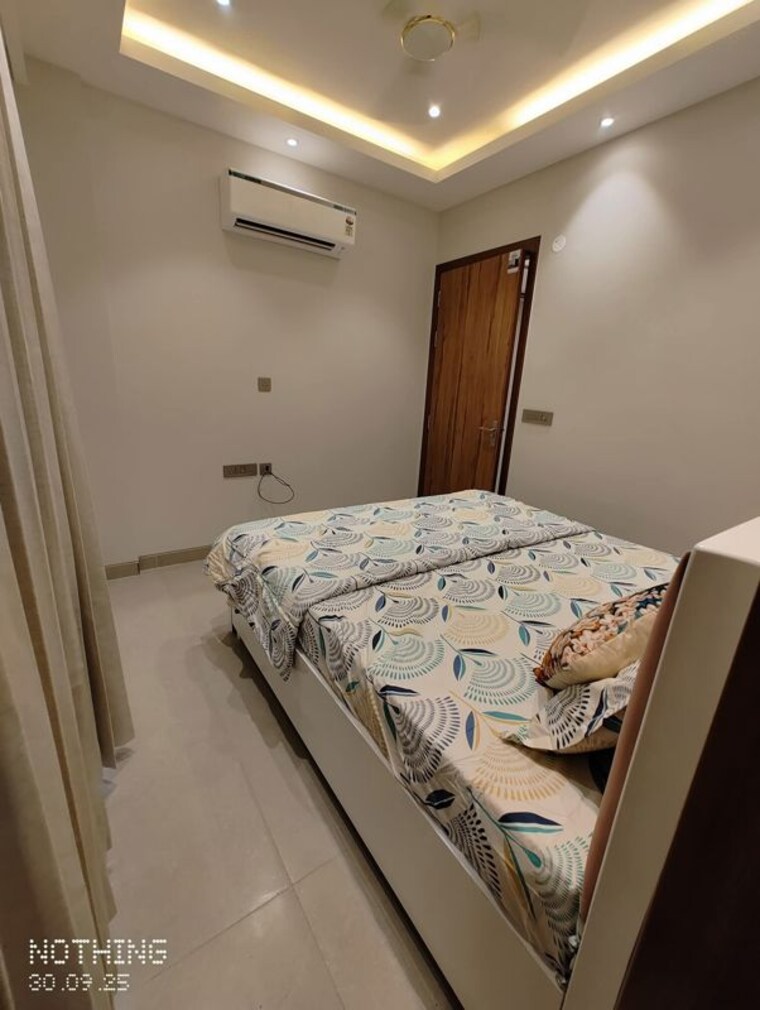 Bedroom, saket 1 Bedroom 800 Sq.Ft. Apartment In Saket Delhi 9841145