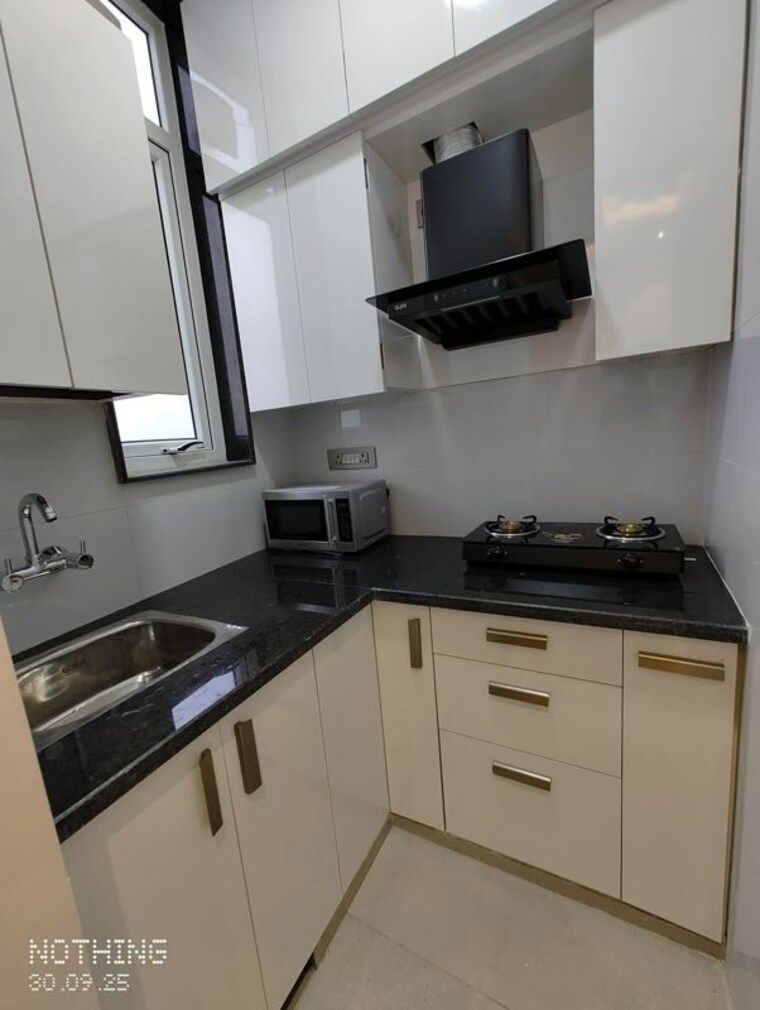 Kitchen, saket 1 Bedroom 800 Sq.Ft. Apartment In Saket Delhi 9841145