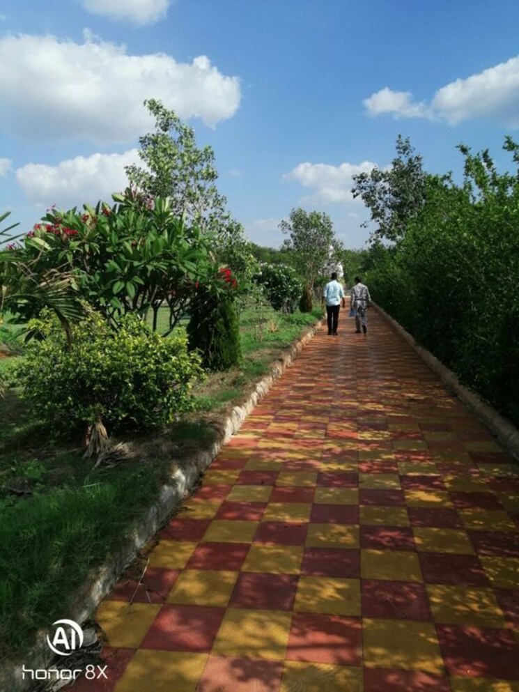 Garden, maheshwaram  168 Sq.Yd. Plot In Maheshwaram Hyderabad 9841156