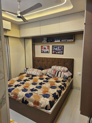 1.5 BHK Apartment For Sale in Shapoorji Pallonji Siennaa Wing B, Kandivali East