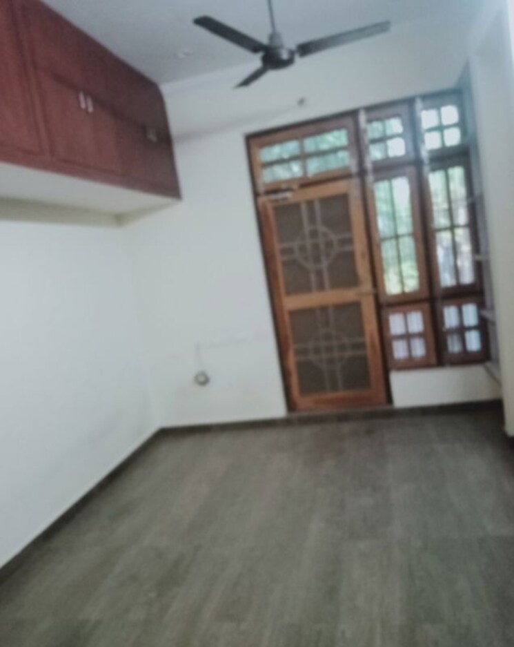 Room, aliganj 1 Bedroom 455 Sq.Ft. Villa In Aliganj Lucknow 9841348