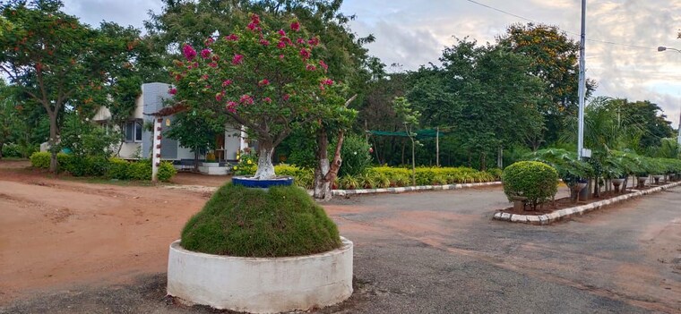 Garden, kandukur  180 Sq.Yd. Plot In Kandukur Hyderabad 9841178