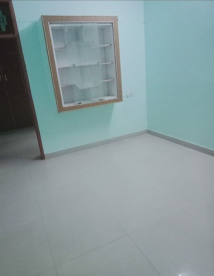 Room, aliganj 1 Bedroom 750 Sq.Ft. Villa In Aliganj Lucknow 9841404