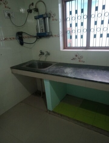 Kitchen in 1 BHK Villa at Aliganj – for Rent