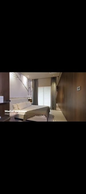 Bedroom in 4 BHK Apartment at Kalpataru Azuro, Nepean Sea Road – for Sale