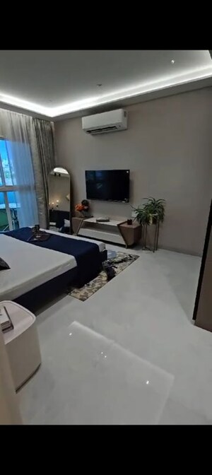 Team Area in 4 BHK Apartment at Kalpataru Azuro, Nepean Sea Road – for Sale