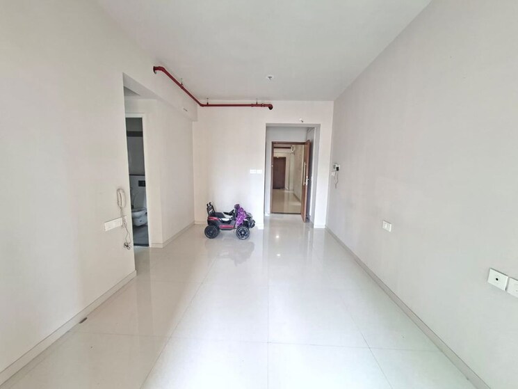 Room, rustomjee-azziano-wing-d 2 Bedroom 746 Sq.Ft. Apartment In Thane West Thane 9841446