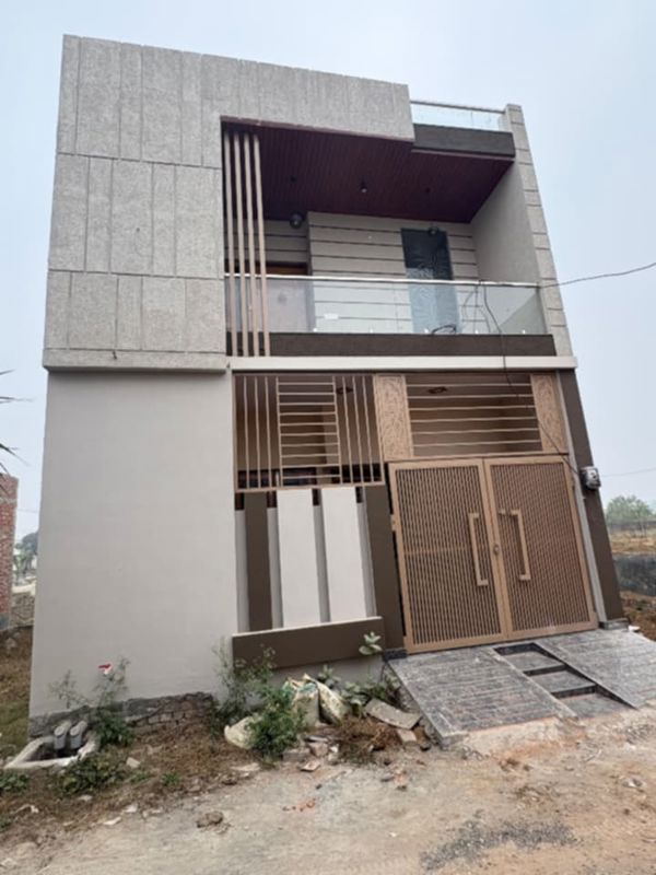 3 BHK + Servant Room Independent House For Sale in Ganga Nagar