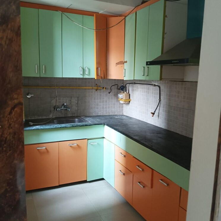 Kitchen, jaypee-greens-kosmos 2 Bedroom 850 Sq.Ft. Apartment In Sector 134 Noida 9841470