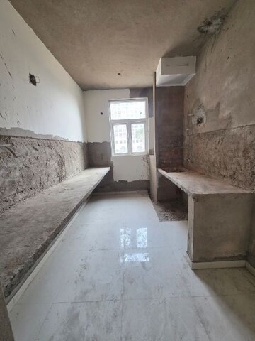 Kitchen in 2.5 BHK Apartment at Omaxe Hazratganj, Gomti Nagar – for Sale