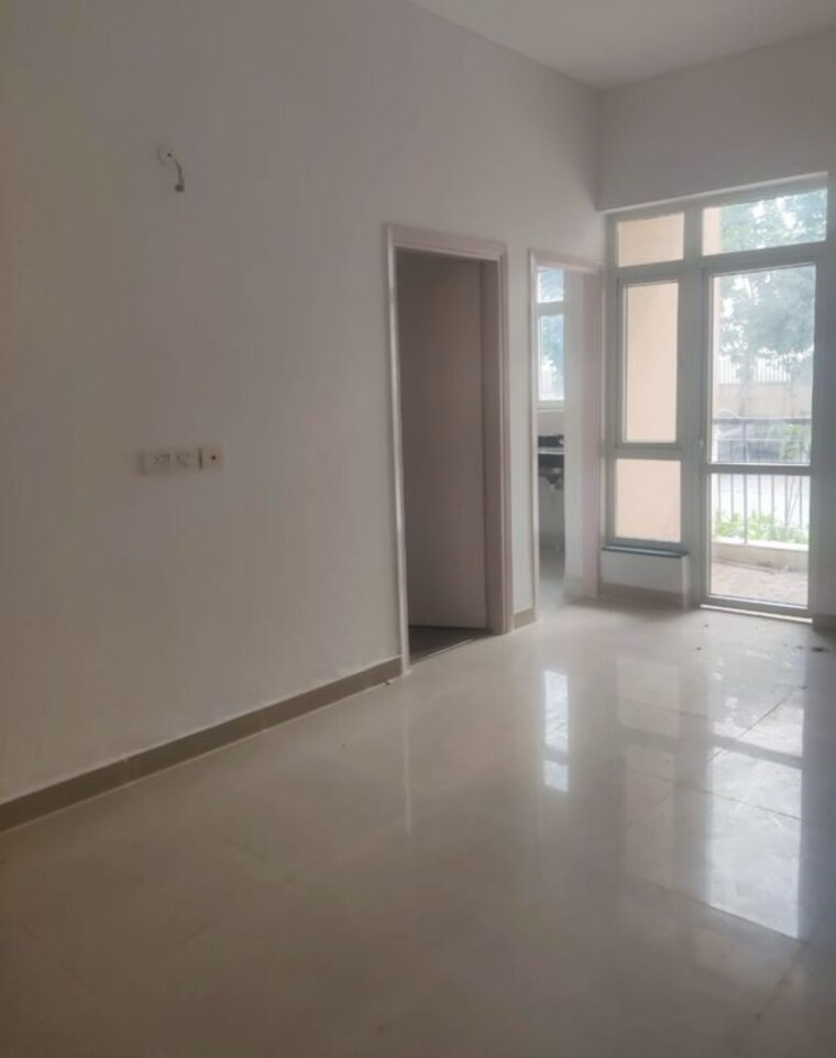 Room, adore-samriddhi 2 Bedroom 570 Sq.Ft. Apartment In Sector 89 Faridabad 9841476