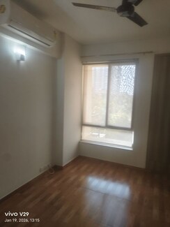 3 BHK Apartment For Sale in Tata Raheja Raisina Residency
