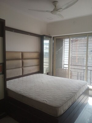 Room in 1 BHK Apartment at RNA NG Vibrancy, Mira Road – for Rent