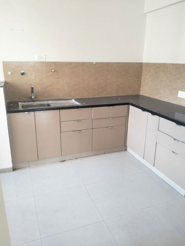 Kitchen, chaandrai-redision-royal 2 Bedroom 750 Sq.Ft. Apartment In Kondhwa Pune 9841485