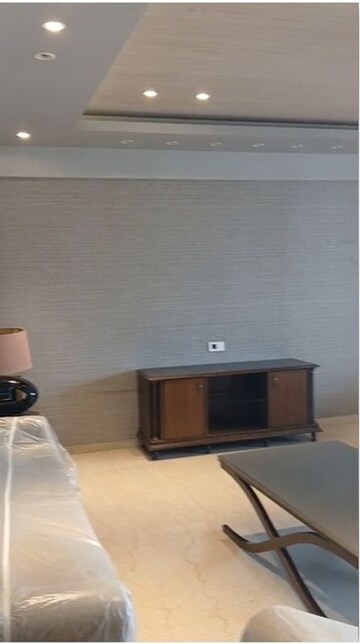 Living Room in 4 BHK Apartment at Supreme Signature Chembur, Chembur – for Sale