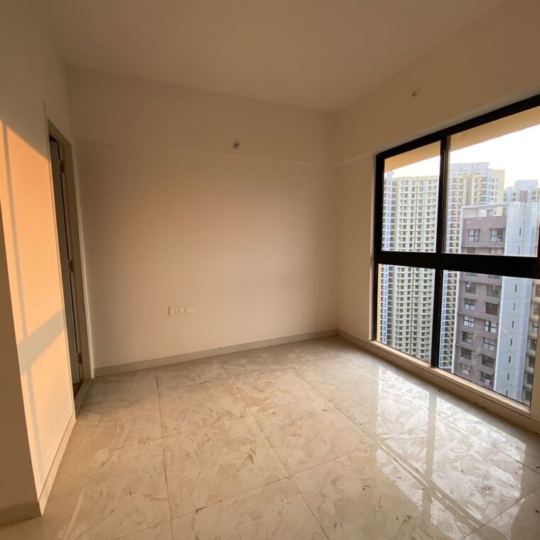 Room, runwal-gardens-phase-2 2 Bedroom 674 Sq.Ft. Apartment In Ghariwali N V Thane 9841492