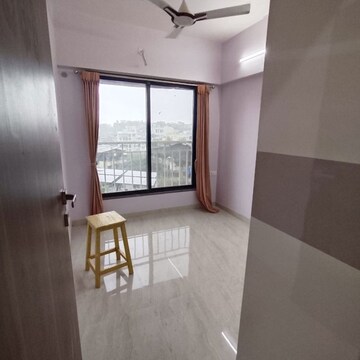 Room in 2 BHK Apartment at Chaitanya Anand Lunkhod CHSL, Andheri West – for Rent