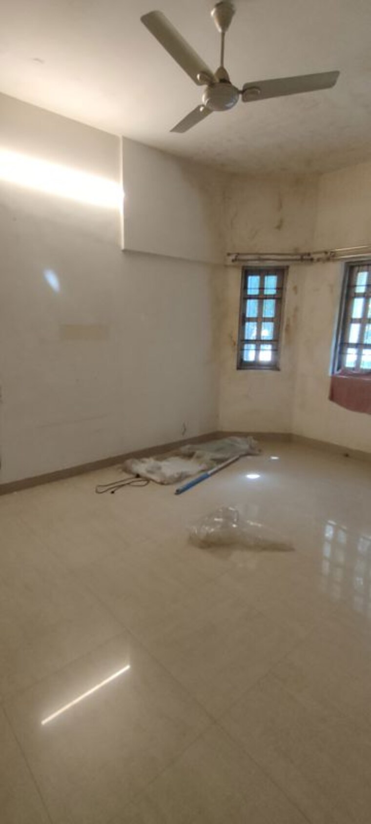 Room, db-sahyadri 4 Bedroom 3500 Sq.Ft. Villa In Malad East Mumbai 9841514